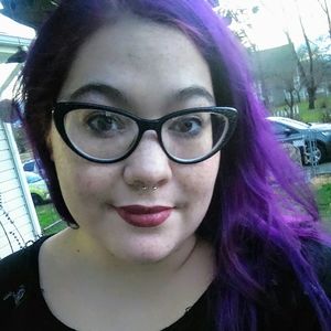 Meet your Posher, Megan